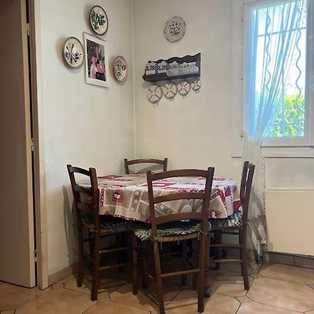 Maison Familiale Idealement Situee Avec Tout Le Confort Nîmes Kültér fotó