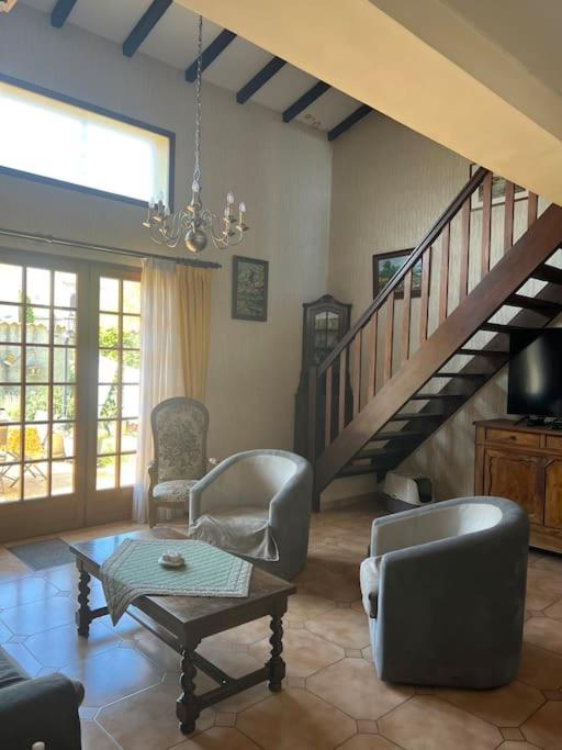 Maison Familiale Idealement Situee Avec Tout Le Confort Nîmes Kültér fotó